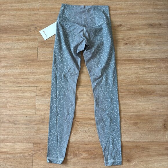 Lululemon Athletic Align High Rise Yoga Pants 28” City Camo Silver NWT Size 6 - Picture 2 of 9